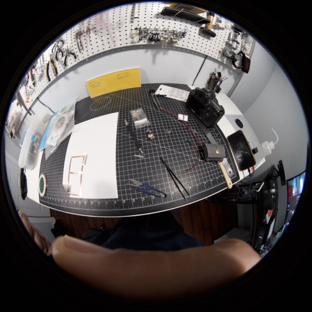 Simple circuit with 2 lights